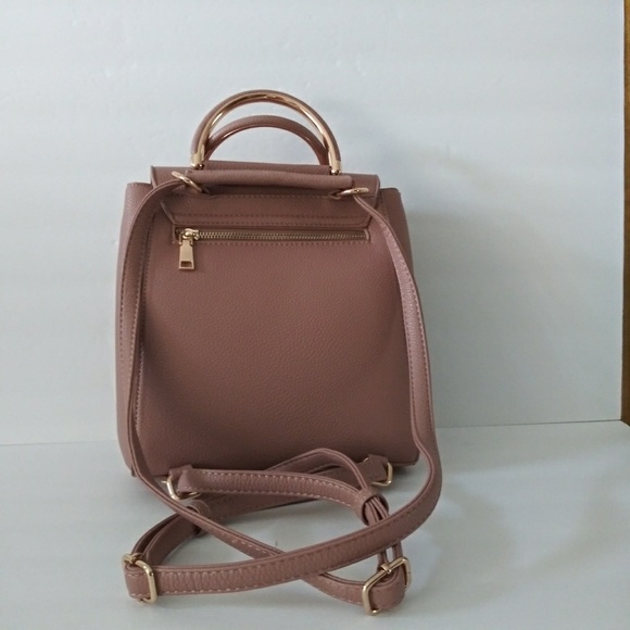 NWT MIZTIQUE CONVERTIBLE VEGAN BACKPACK BAG - Picture 3 of 7